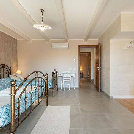 Villa Sa Rocca Junior & Suite Chia Luaran gambar